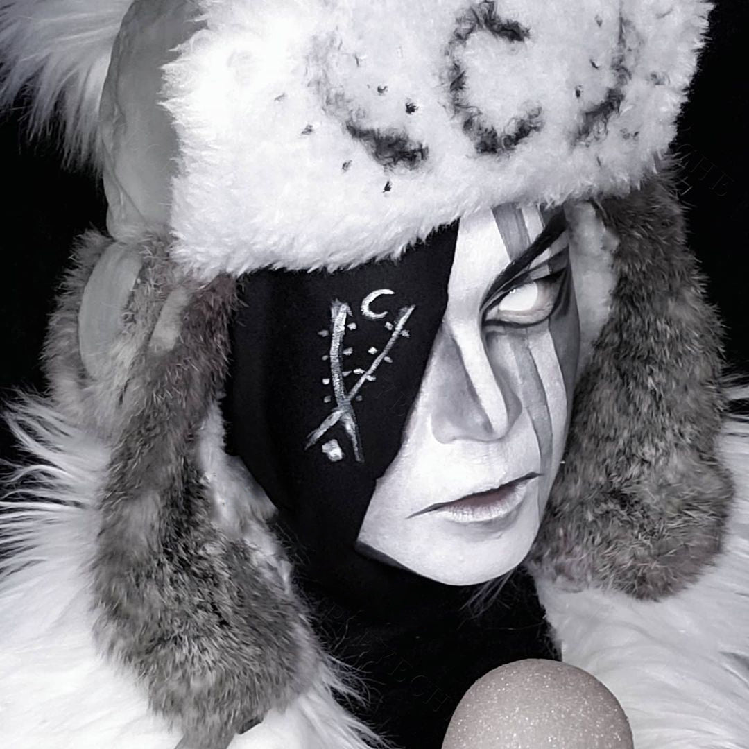 White Blind Mini Sclera Contacts - PsEYEche